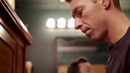 Jimmy Fallon & Chris Martin Sing David Bowie’s Life On Mars