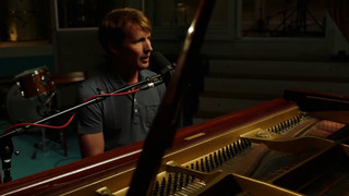 James Blunt – Monsters (Acoustic) (Live From The Pool)
