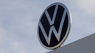Volkswagen обязали платить владельцам дизельных авто за мошенничество с ПО