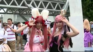 Cosplay girls Tokyo comiket 2012