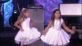 Sophia Grace & Rosie Perform ‘Can’t Hold Us