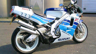 Suzuki RGV 250 Gamma – СпортБайк с Двигателем V-twin (70 л.с.)