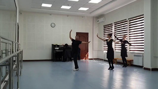 Азербайджанский танец женские движения