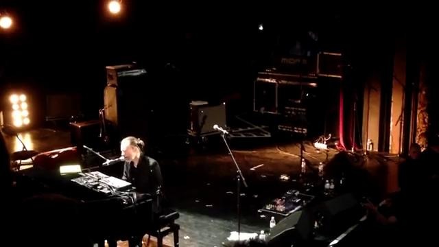 Thom Yorke – Bloom (Live at Le Trianon, Paris 04.12.2015) MULTICAM