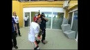 Подкиньте сотку, упала