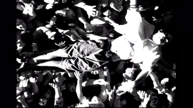 R E M – Drive Official Music Video