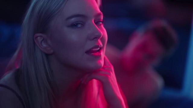 Astrid S – Such A Boy
