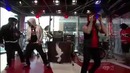 Hollywood Undead-Undead (live at Musique Plus) 2013