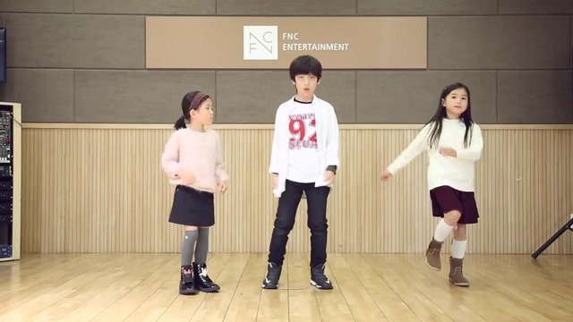 SF9 – O Sole Mio (Baby Ver.)