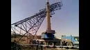 Автокран не удержал опору