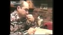 Кот использует язык жестов