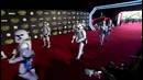 Видео с мировой премьеры «Звездных войн»