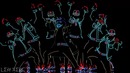 Неоновые выступления на шоу талантов в Америке