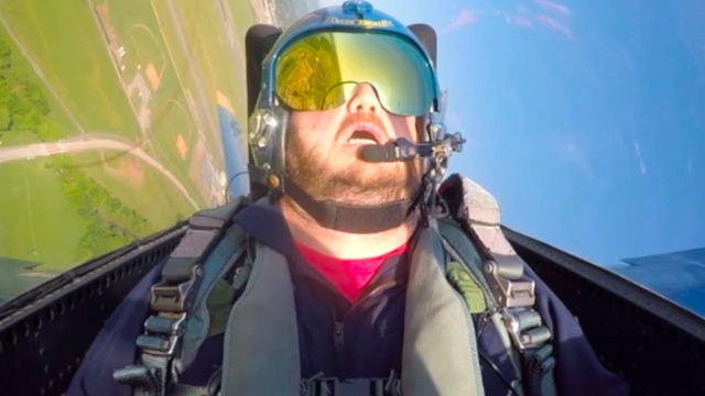 MAN PASSES OUT ON FIGHTER JET | FUNNY FAILS