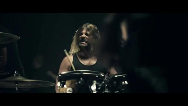 As I Lay Dying – A Greater Foundation (OFFICIAL VIDEO)