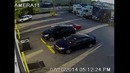 Ловко спас свою дорогую тачку