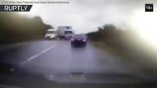 Момент аварии с участием кортежа президента Молдавии попал на видео