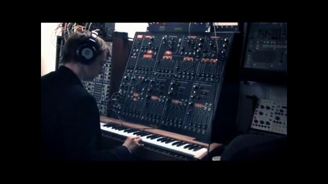 Muse – Making Of Resistance