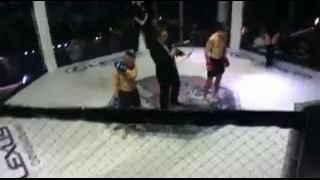 Bboy Flyuing Budda из Топ9 на ринге