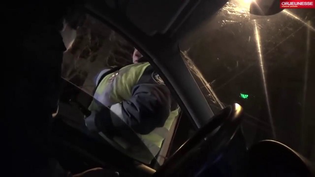 ГАИ Киев по встречке на красный