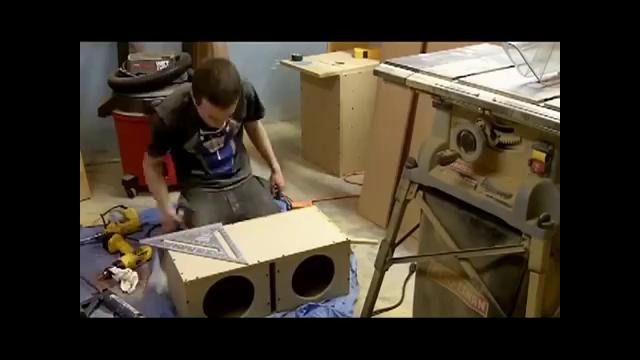 Building a ported subwoofer enclosure