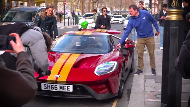 Shmee150 Driving his Ford GT in London