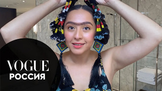 Секреты красоты: певица Манижа показывает, как сделать яркий образ Фриды Кало с монобровью