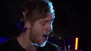 5 Seconds Of Summer – Drown (BMTH cover | Live Lounge 2015)