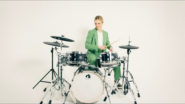 Florrie – If It’s Been A Hard Night (Official Video)