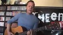 Kiefer Sutherland plays guitar on radio