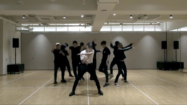 NCT 127 – 2017 MAMA Intro Performance