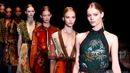 Нищие «неудачники» влезли в долги и придумали «Dolce & Gabbana» | История бренда «Dolce & Gabbana»