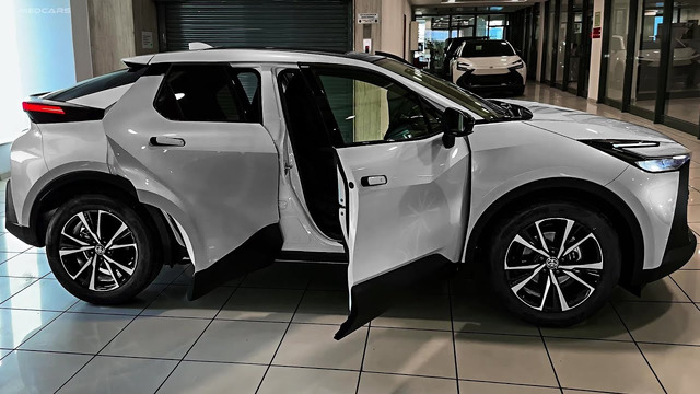 Toyota C-HR (2024) – Wondrous Small Sport SUV