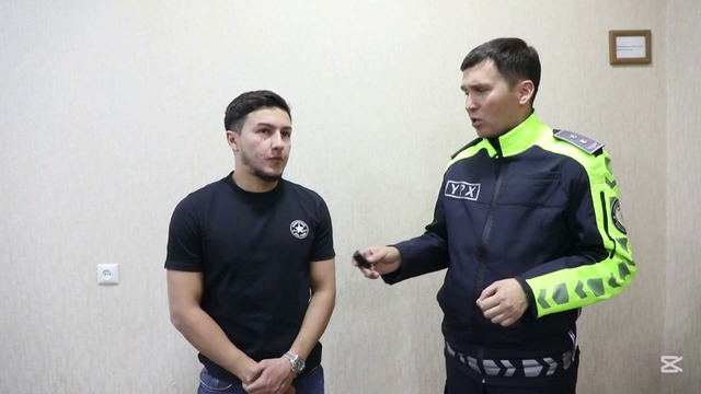 Ерда мотоциклида самолёт тезлигини синаб кўрган шоввоз кўлга тушибдику
