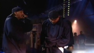 Eminem, Dr. Dre & Snoop Dogg – My Name Is, Guilty Conscience (Live, 1999)