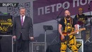 Порошенко станцевал на стадионе