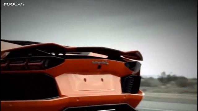 Lamborghini Aventador в пустыне