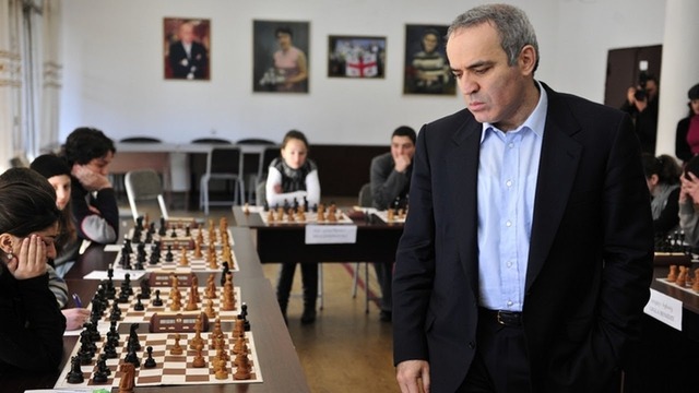 Шахматы. Гарри Каспаров в сеансе разнёс в щепки Мастера ФИДЕ