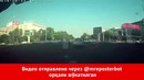 ДТП возле метро Ойбек. Водитель Матиза пытался проскочить на красный и перевернулся
