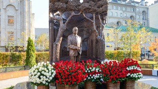 Moskvada Islom Karimov haykali ochildi