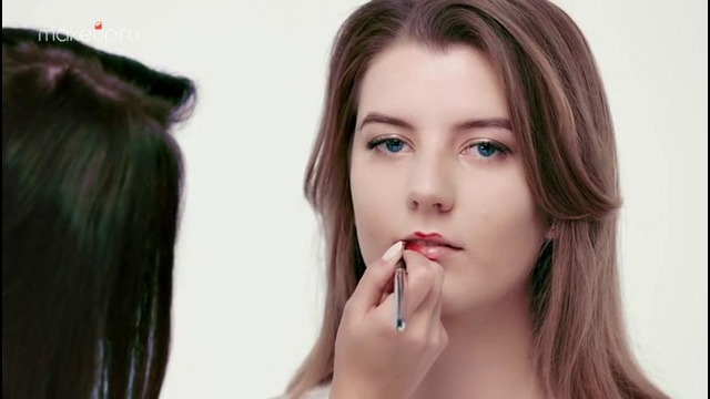 Koffkathecat – Как увеличить губы с помощью макияжа