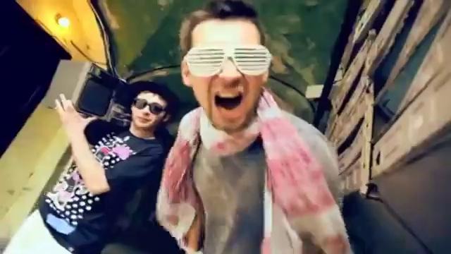 Makhno Project – Odessa-Mama (Зажигай)