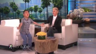 Kai Sings ‘Cake by the Ocean’ on Ellen show