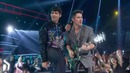 Jealous, Cake By The Ocean, Sucker Medley (Live From The Billboard Music Awards 2019)