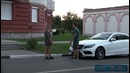 Мерседес VS Девушка Gold Digger Prank