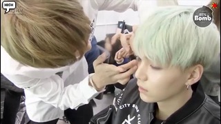 (BANGTAN BOMB) SUGA is trying to wear contact lenses
