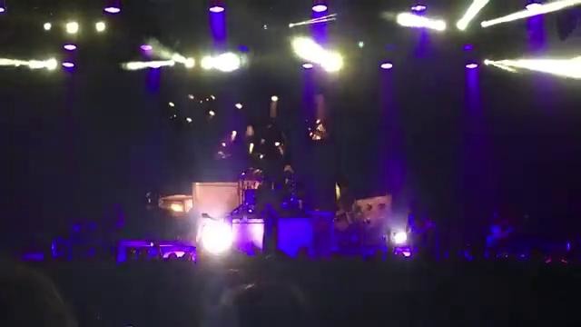 The Amity Affliction – Shine On (Live at Riverstage, Brisbane. 19th December, 2015)