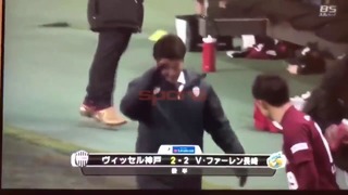 Шикарные голы Подольски в Кубке Японии