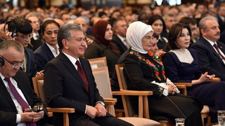 Sh.Mirziyoyev Turkiyadagi Xalq kutubxonasining ochilishida ishtirok etdi