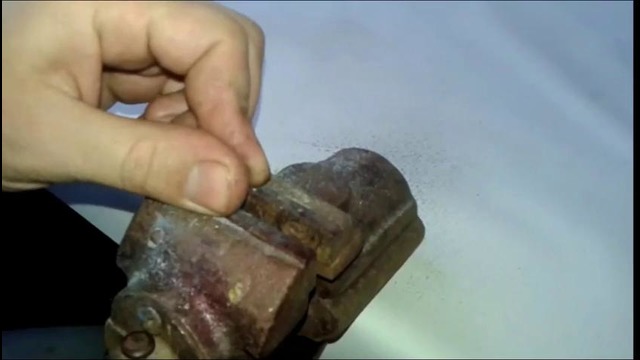 Как сделать мини лобзик из дверной ручки